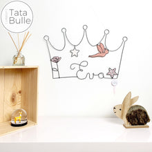 Charger l'image dans la galerie, Mobile Prénom Couronne à personnaliser