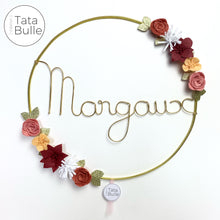 Charger l'image dans la galerie, Couronne Prénom Fleurie XL  à personnaliser