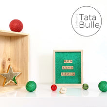 Charger l&#39;image dans la galerie, Cadre Scrabble citation - Mon Beau Sapin